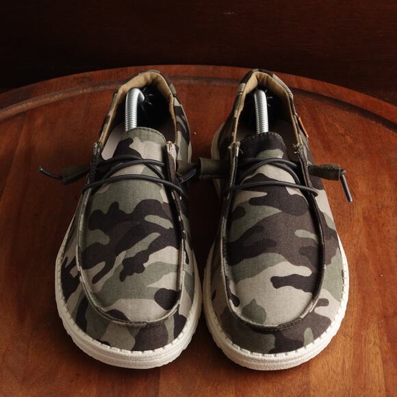 Hey Dude Loafers Womens SZ 8 Green Wendy Camoflage Slip On Lightweight Flat Shoe - Picture 2 of 13